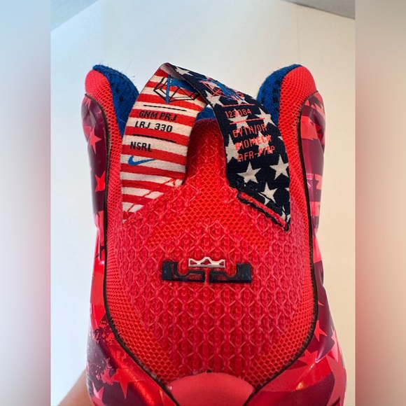 Nike LeBron 12 “ Independence Day” - Picture 5 of 13